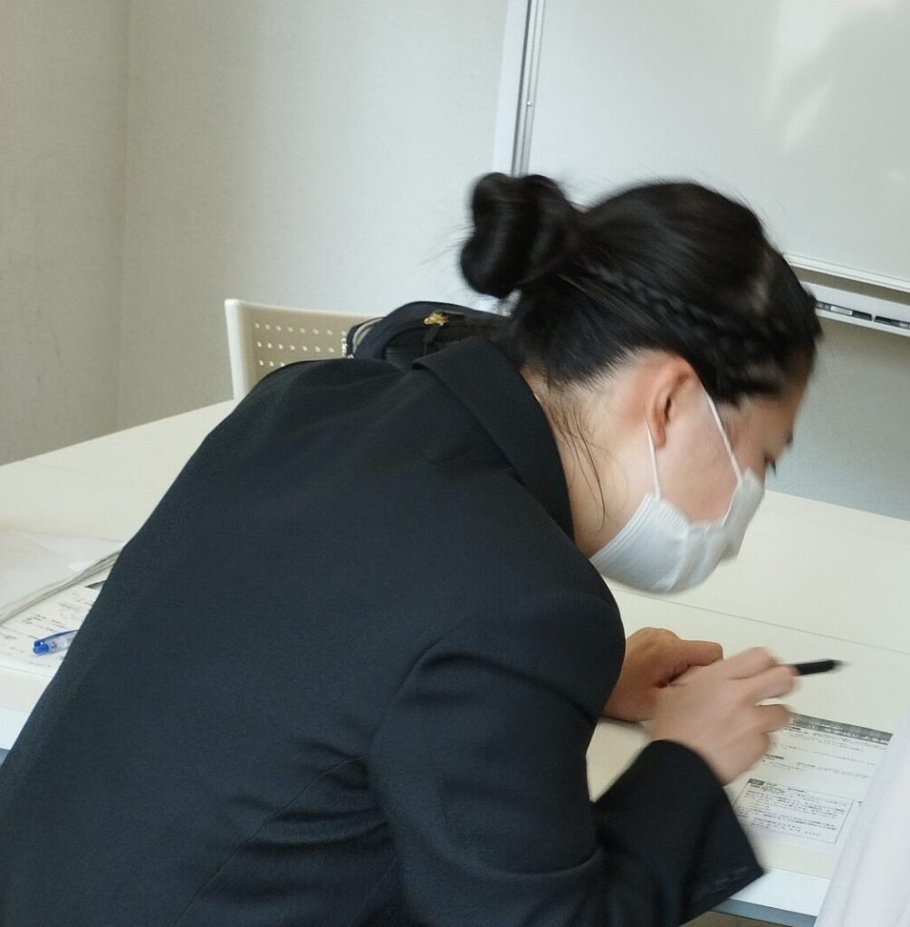 高校生を教えるプロ講師